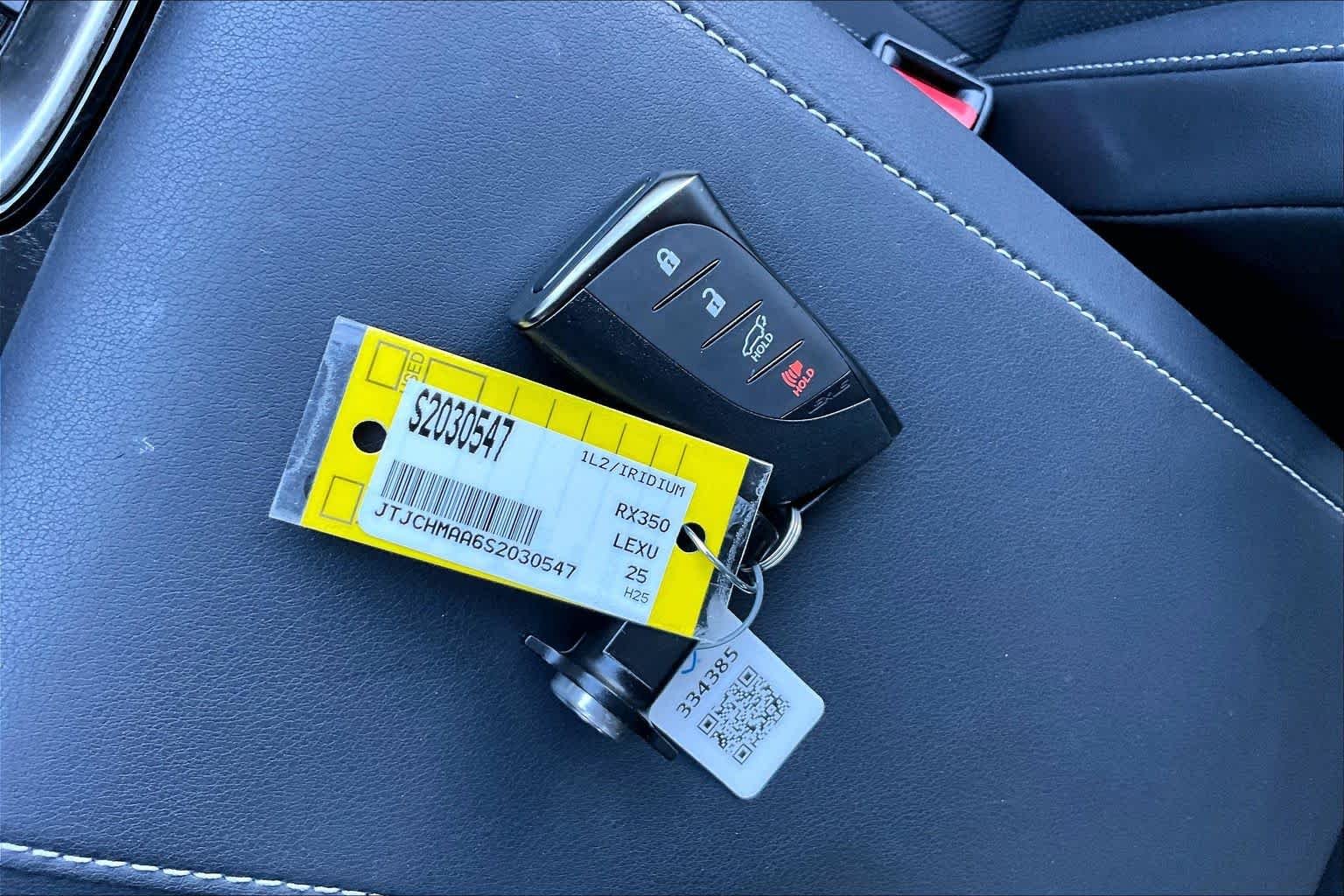 Certified Used 2025 Iridium Lexus Premium image 15