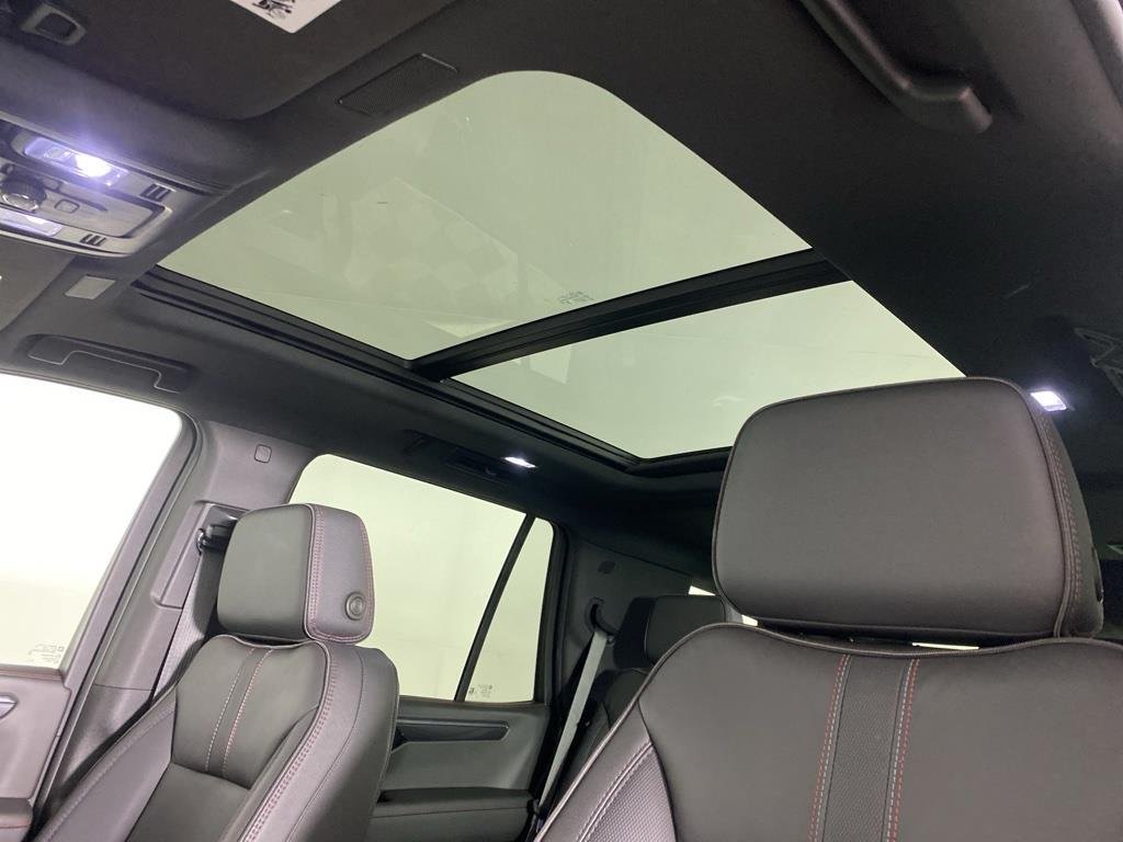 Used 2025 Ash Chevrolet RST image 25