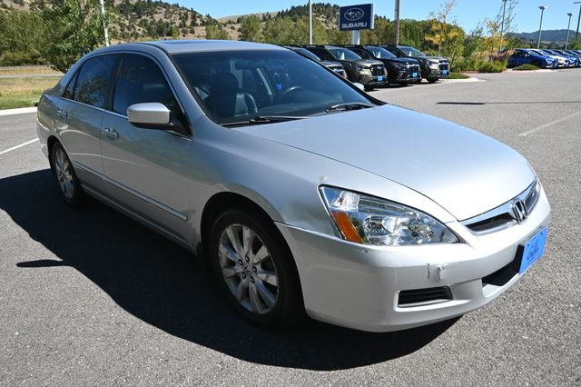 Used 2007 Silver Honda EX-L image 15