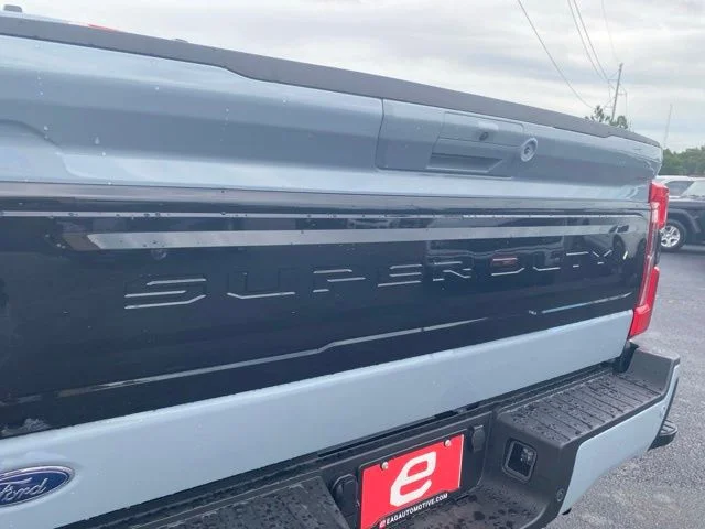 New 2026 Glacier Gray Metallic Tri-Coat Ford F-350® Platinum® image 44