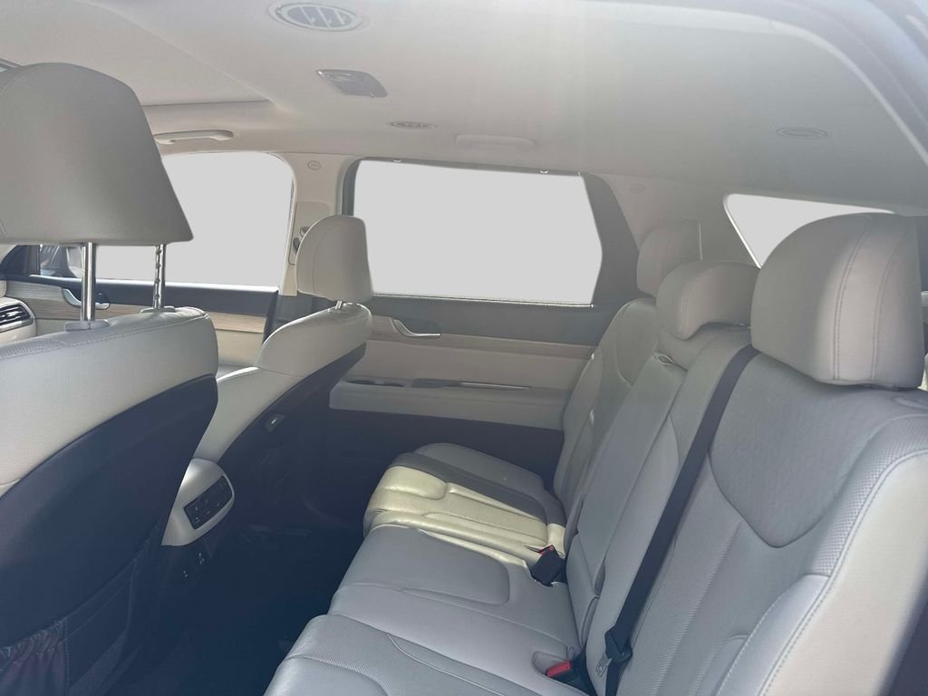 Used 2021 Gray Hyundai SEL image 11