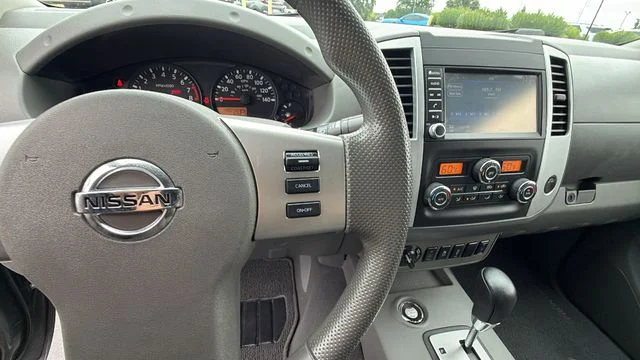 Used 2020 Gray Nissan SV image 28