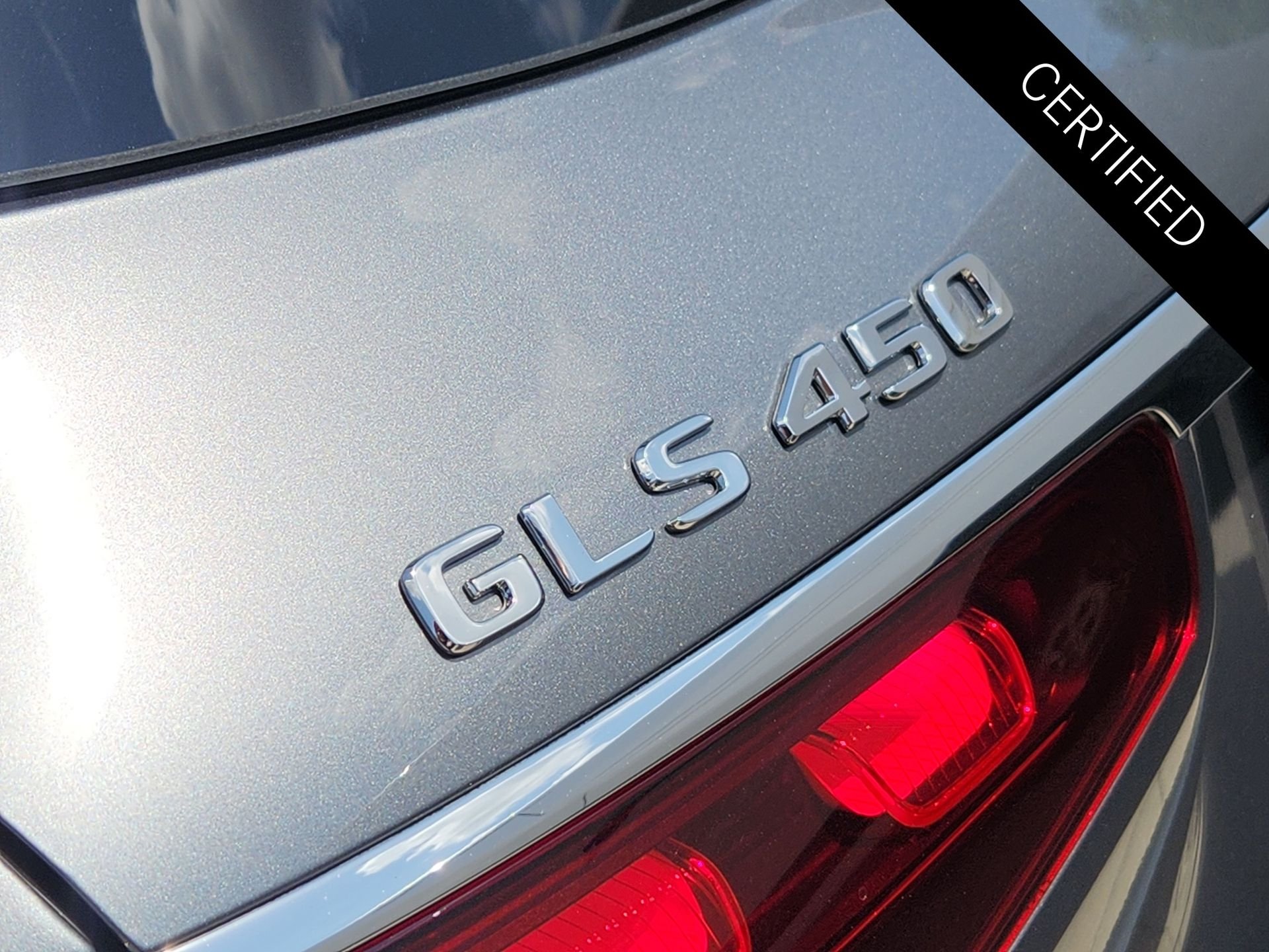 Certified Used 2025 Selenite Grey Metallic Mercedes-Benz GLS 450 image 13