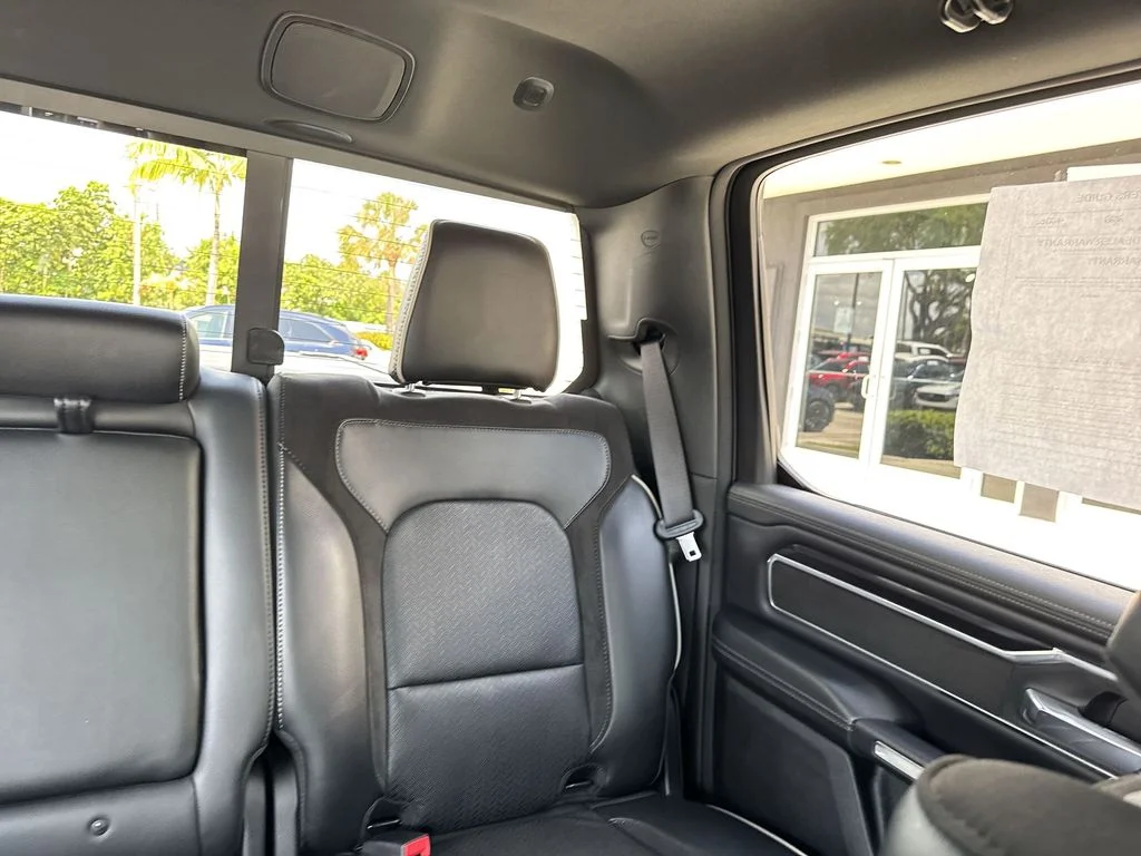 Used 2022 Diamond Black Ram Laramie image 19
