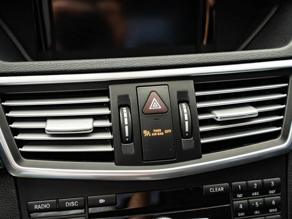 Used 2012 White Mercedes-Benz E 350 Luxury image 38