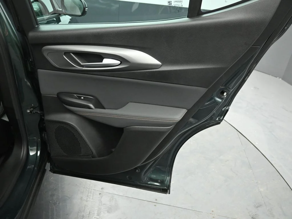 New 2026 Verde Monza (Green) Exterior Paint Alfa Romeo Base image 29