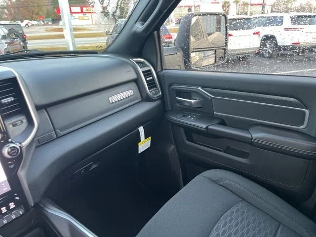 2026 RAM 2500 Big Horn - Photo 16