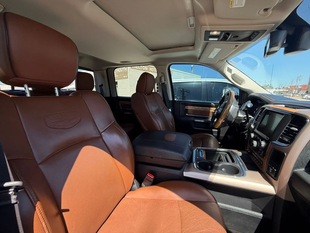 Used 2016 White Ram Laramie Longhorn image 11