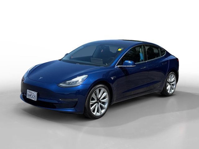 Used 2018 Deep Blue Metallic Tesla Long Range image 1