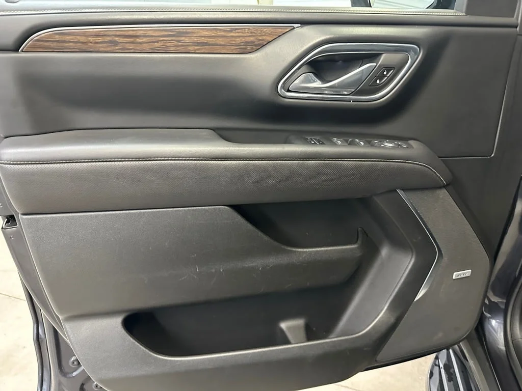 2024 Chevrolet Suburban Premier - Photo 7
