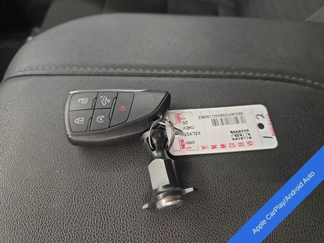 Used 2025 Sterling Gray Metallic Chevrolet LT Trail Boss image 27