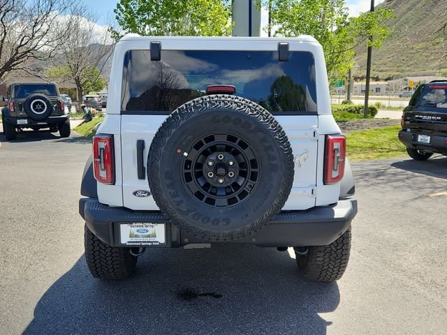 New 2026 Oxford White Ford Badlands® image 4