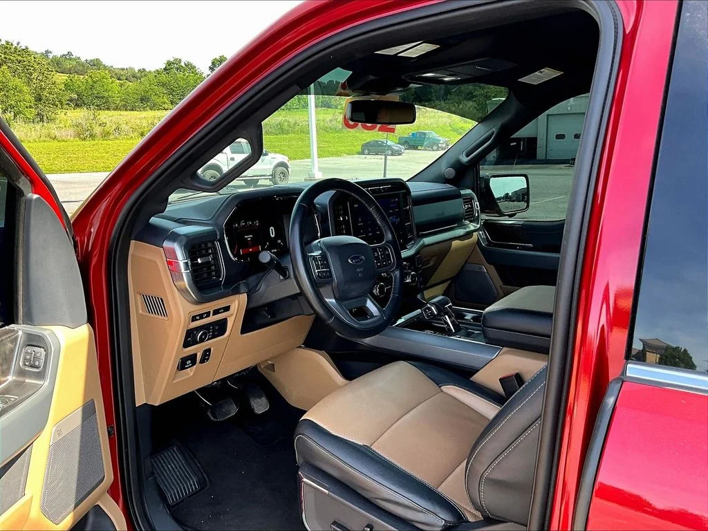 Used 2022 Red Ford Lariat image 7