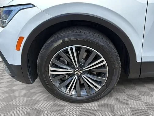 Used 2024 White Volkswagen 2.0T Wolfsburg Edition image 14
