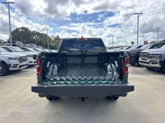 New 2027 Serrano-Green Metallic Exterior Paint RAM Laramie image 26