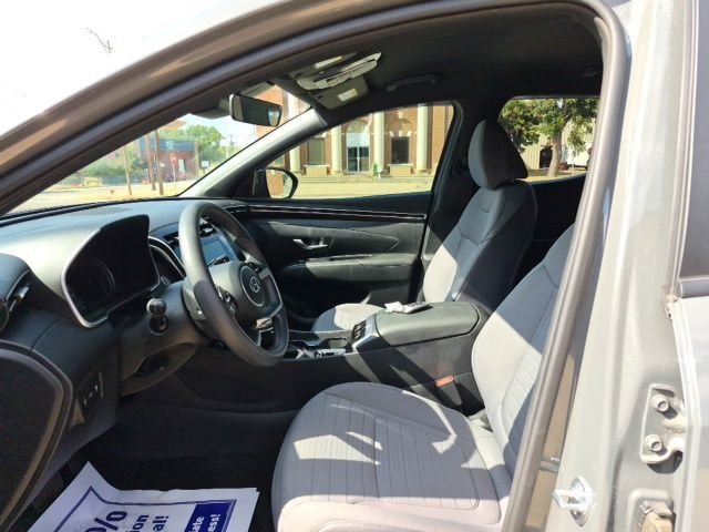 Used 2023 Gray Hyundai SEL image 10