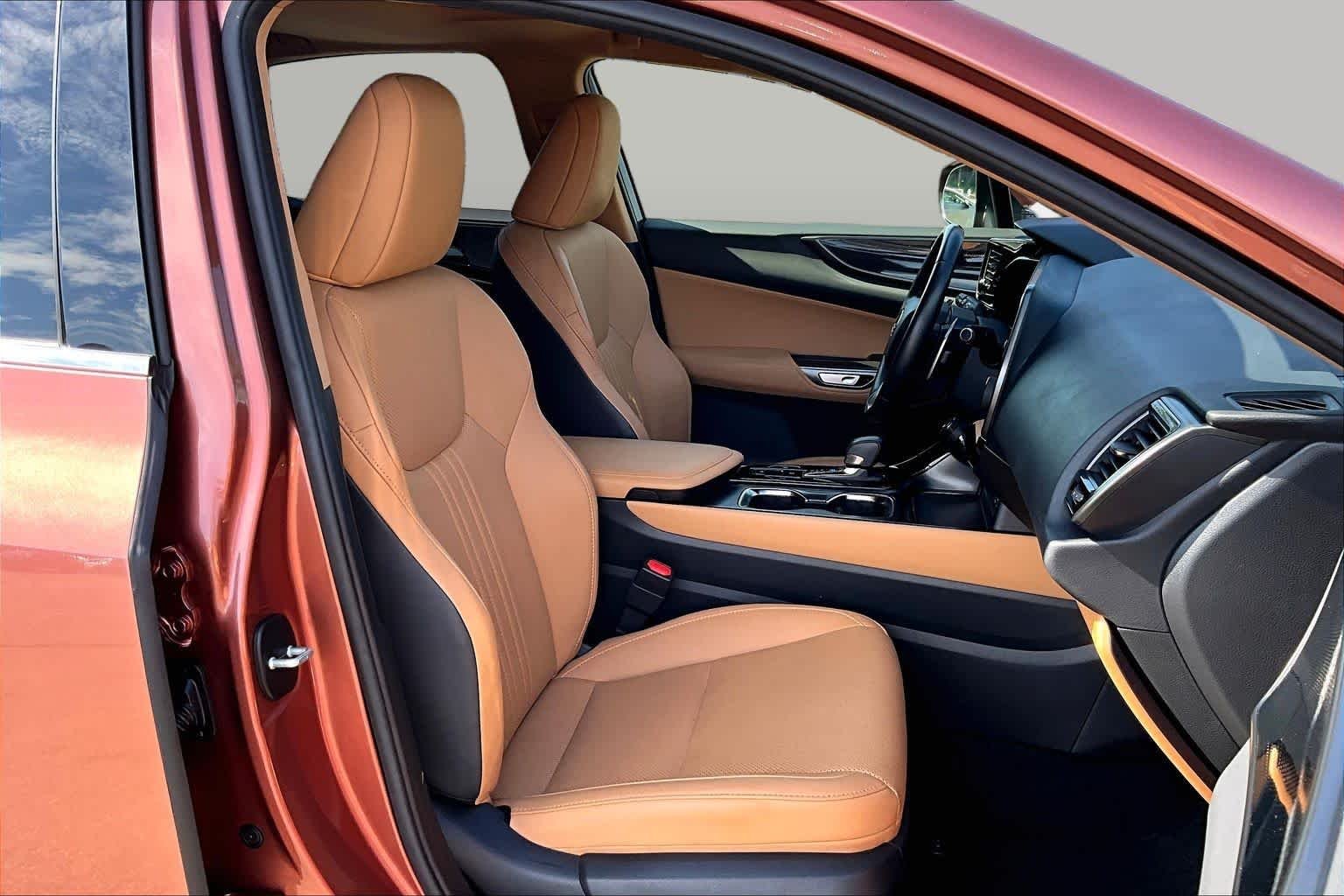 Certified Used 2025 COPPER CREST Lexus  image 8