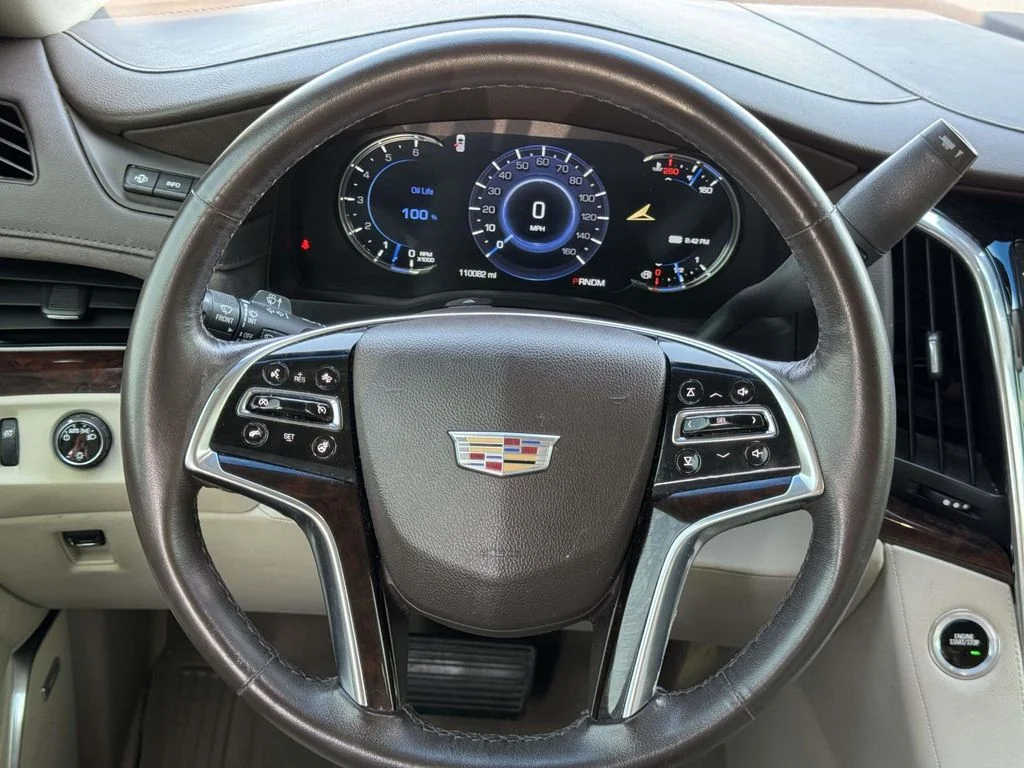 2016 Cadillac Escalade Premium - Photo 18