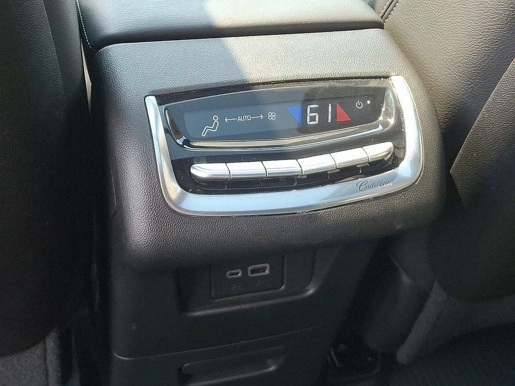 2024 Cadillac XT6 Luxury - Photo 12