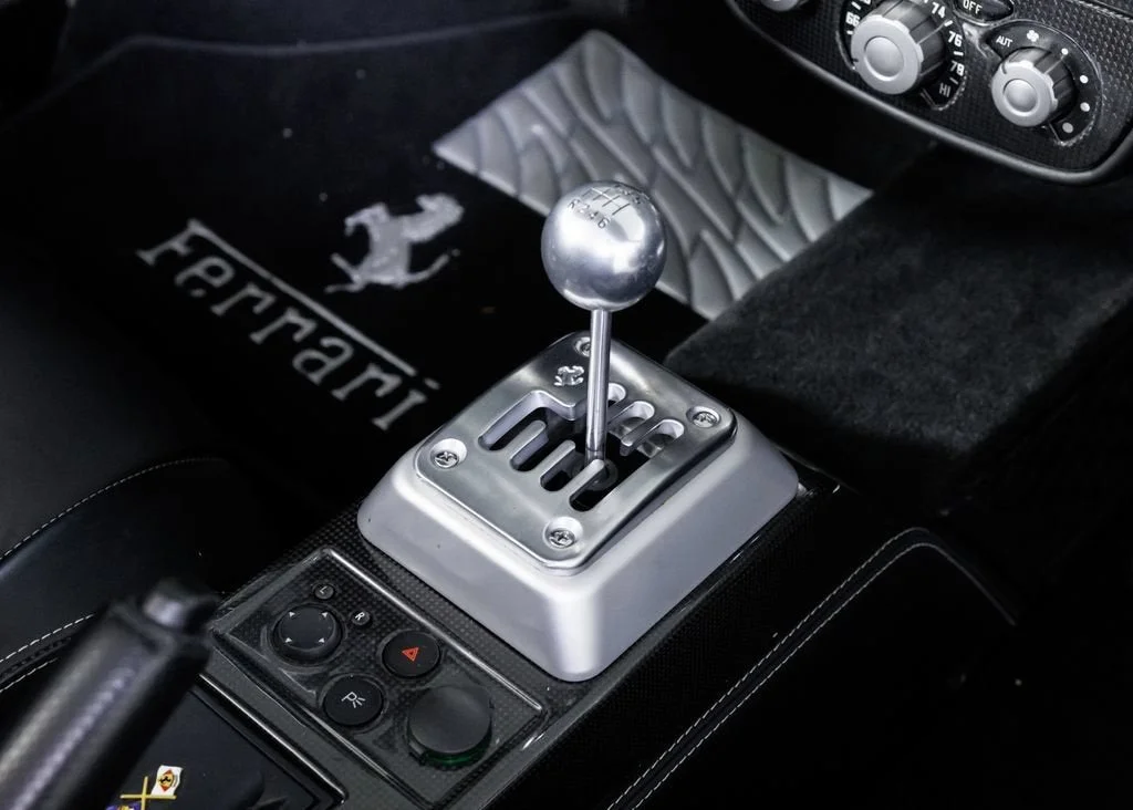 Used 2006 Grigio Titanio Metall Ferrari Spider OEM Manual image 19