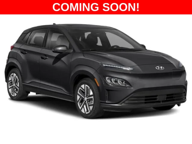 Used 2023 Black Hyundai SE image 2
