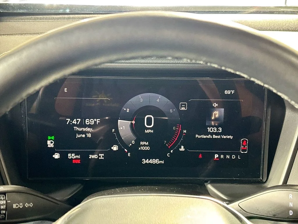Used 2025 Black GMC Elevation image 14