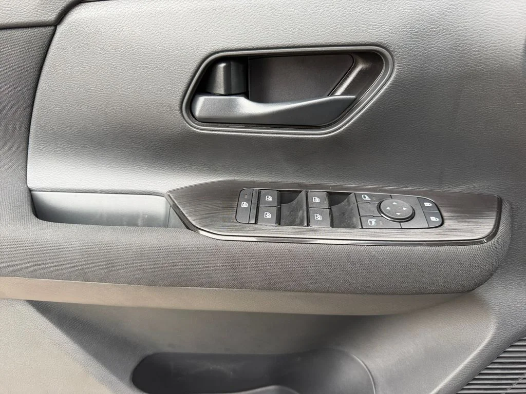 New 2026 Gray Nissan S image 11