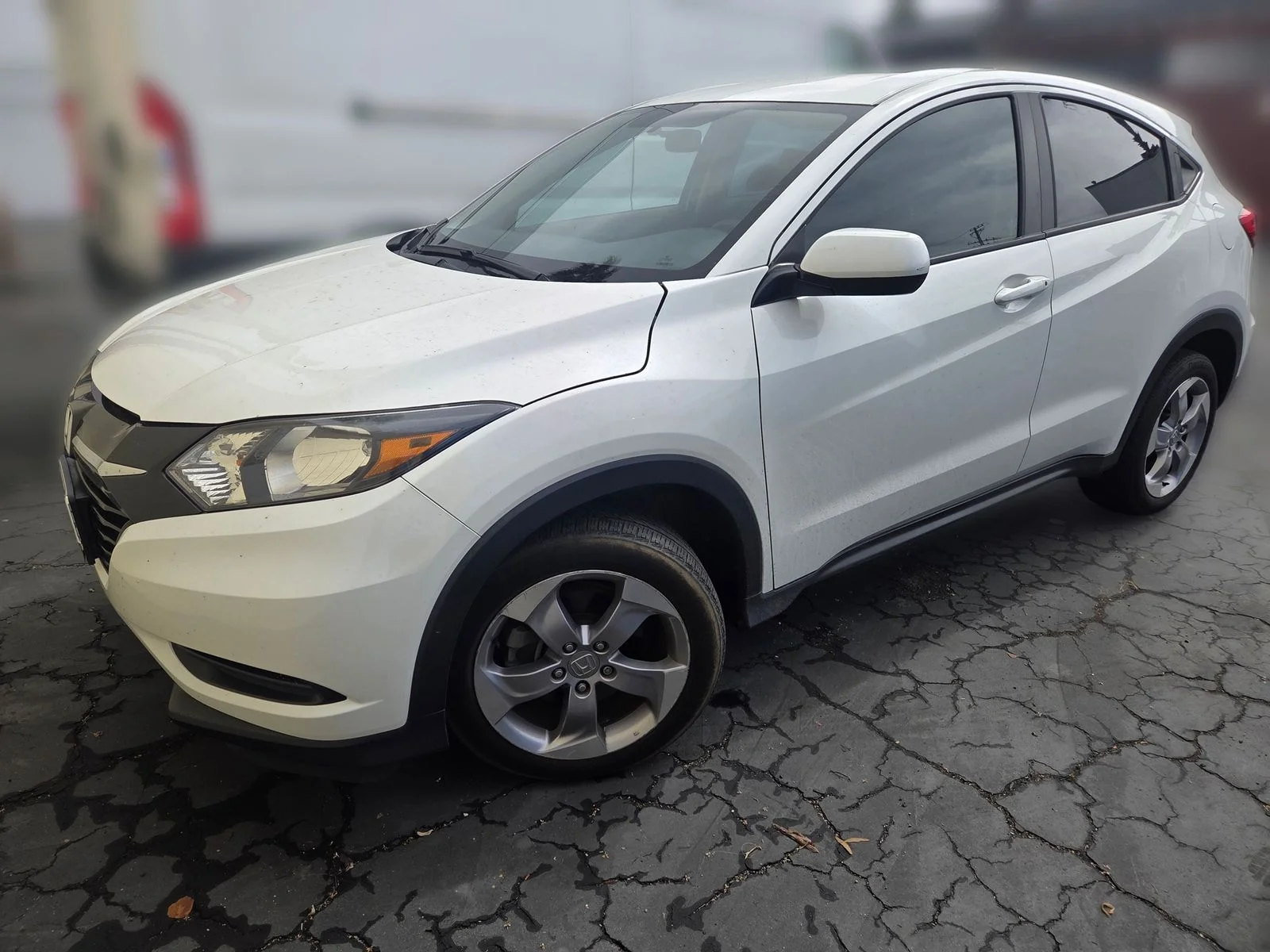 Used 2018 White Orchid Pearl Honda LX image 1