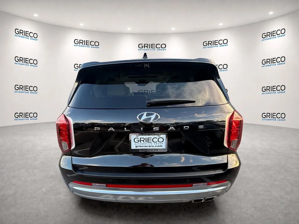 Used 2024 Black Hyundai Calligraphy image 6