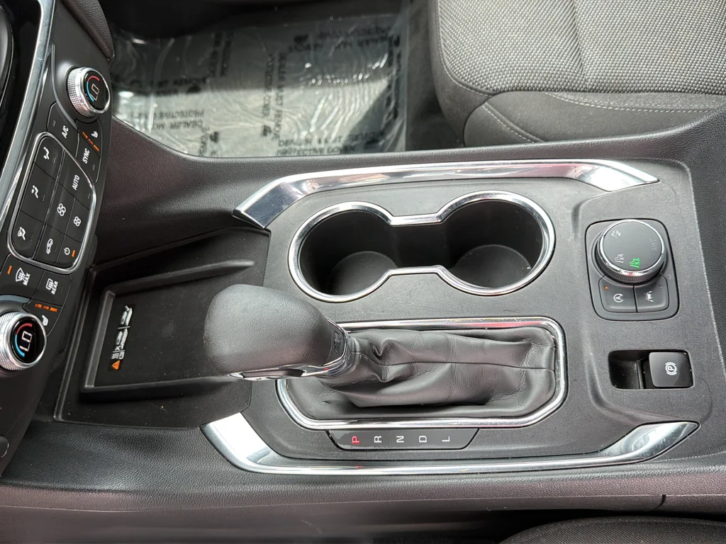 Used 2023 Blue Chevrolet LT image 21