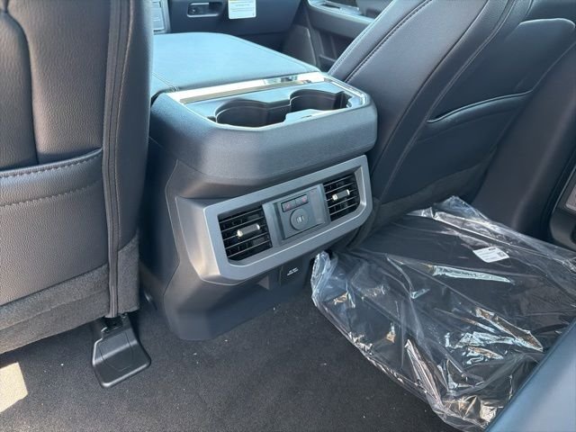 New 2026 Glacier Gray Metallic Tri-Coat Ford F-250® Lariat® image 9