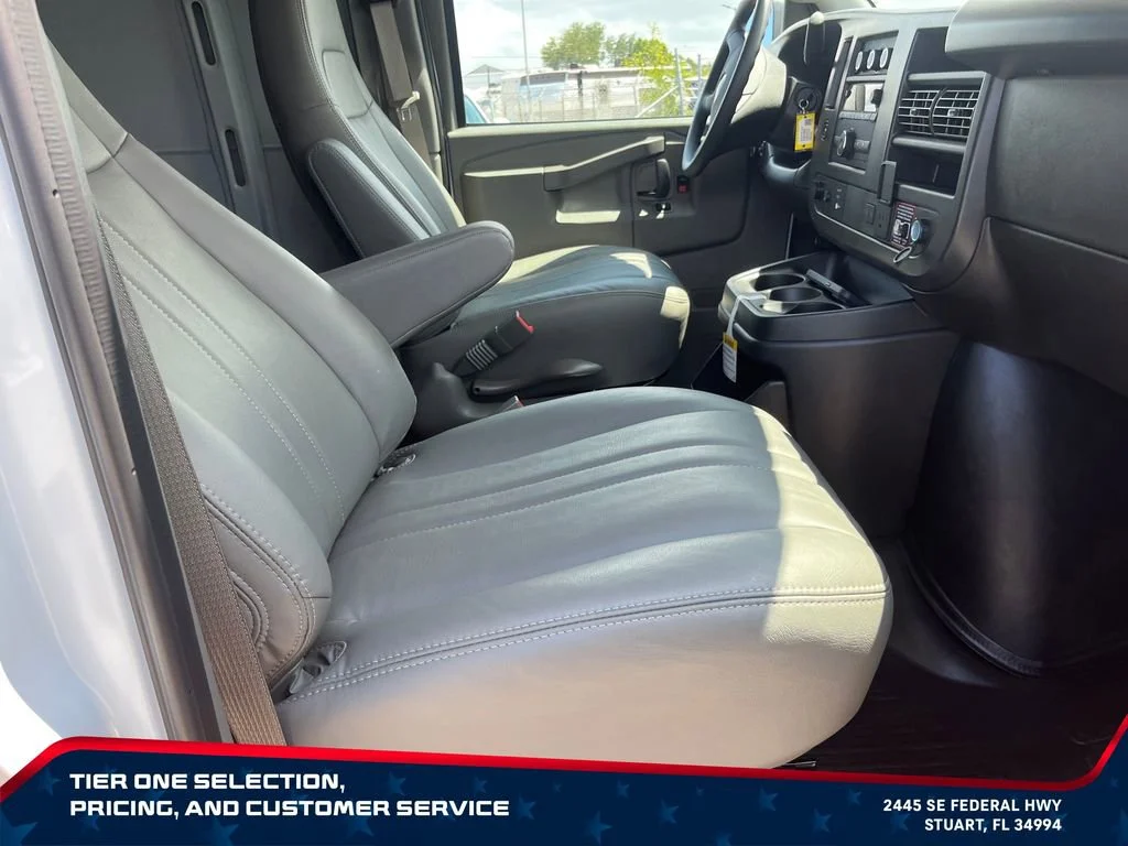 2026 GMC Savana Cargo Work Van - Photo 13