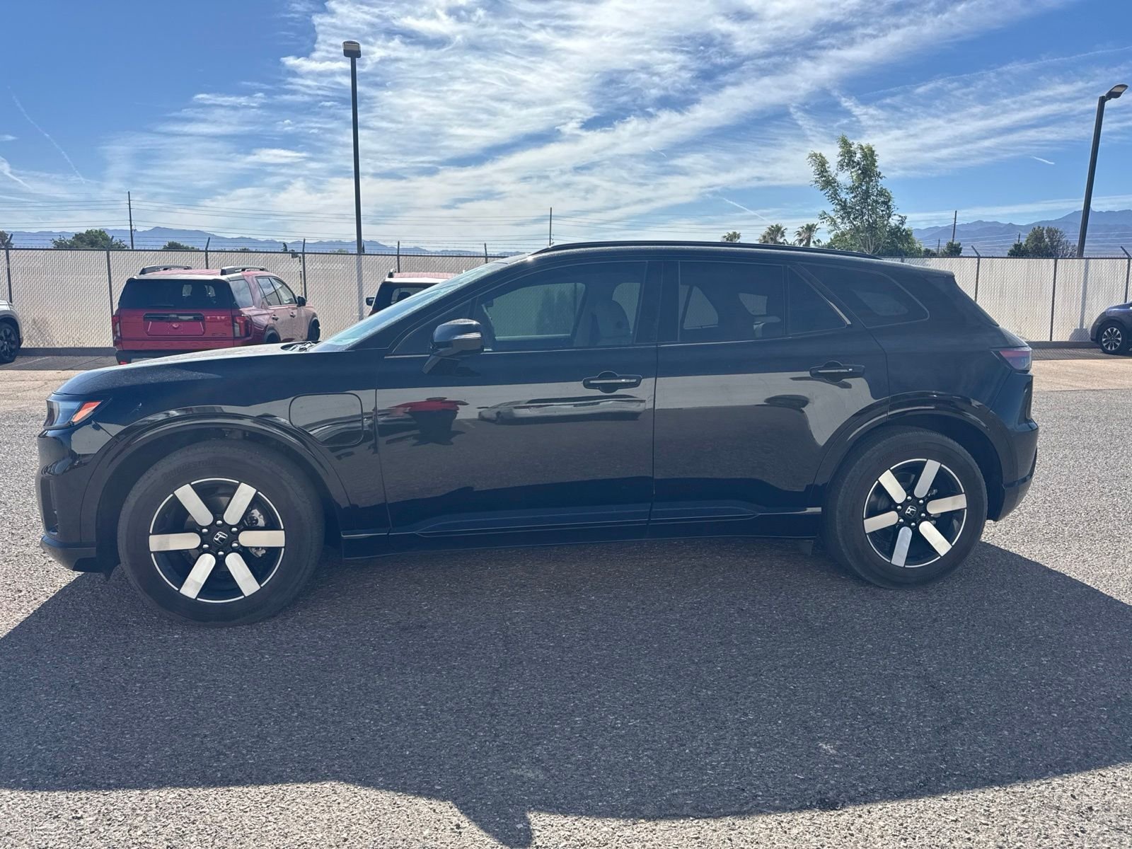 Used 2025 Honda Prologue Touring with VIN 3GPKHWRM8SS501898 for sale in Kingman, AZ