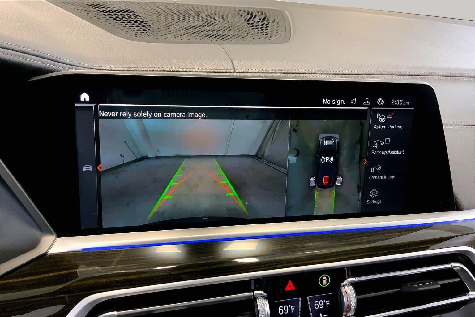 Used 2021 Alpine White BMW xDrive40i image 26