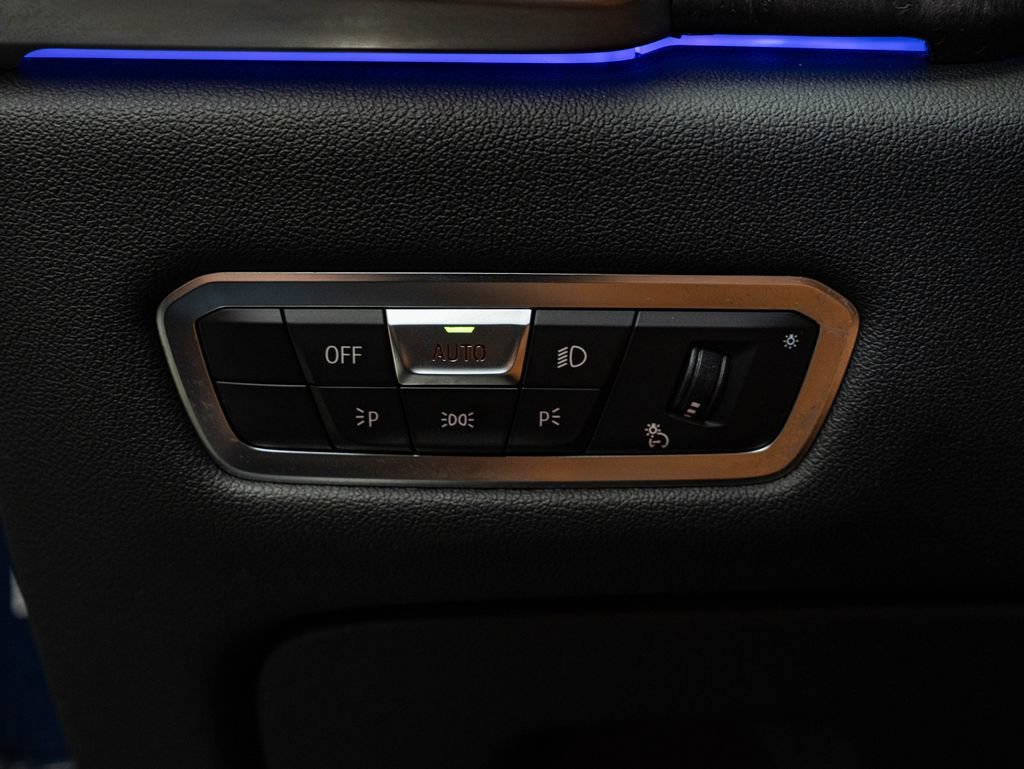 Used 2022 Phytonic Blue Metallic BMW M50i image 45