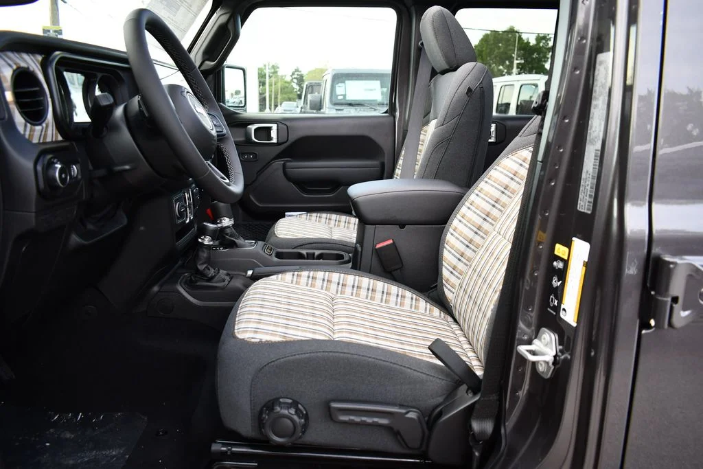 New 2026 Gray Jeep 85th Anniversary Edition image 10