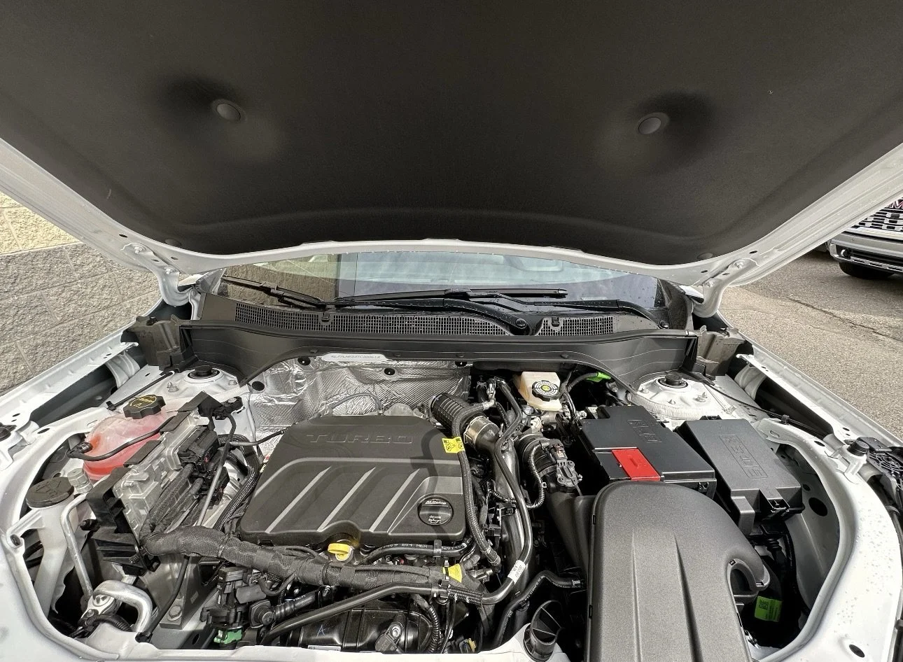 New 2026 Summit White Chevrolet LT image 7