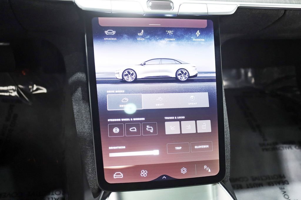 2023 Lucid Air Touring - Photo 25