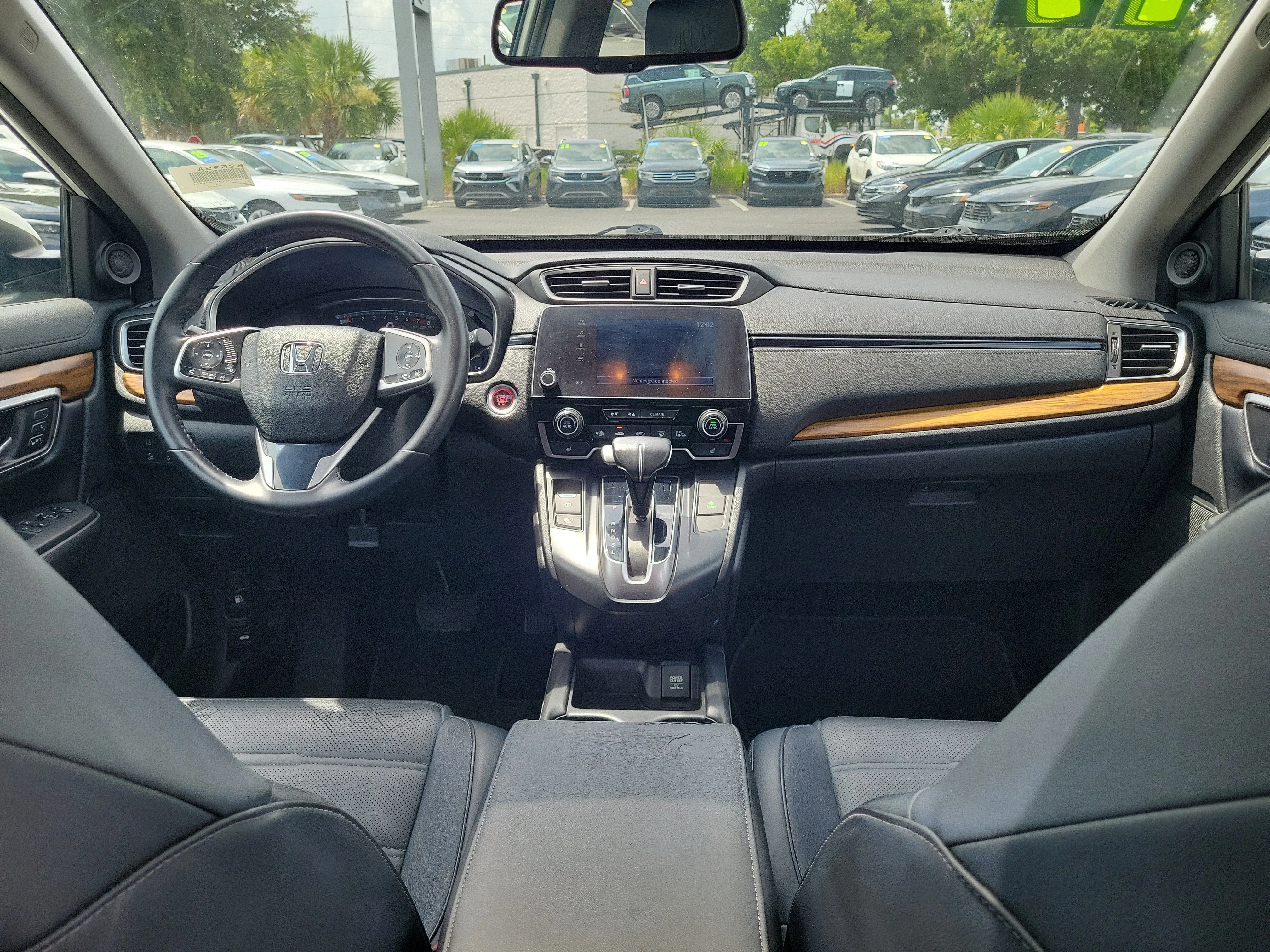 Used 2017 White Honda EX-L image 2
