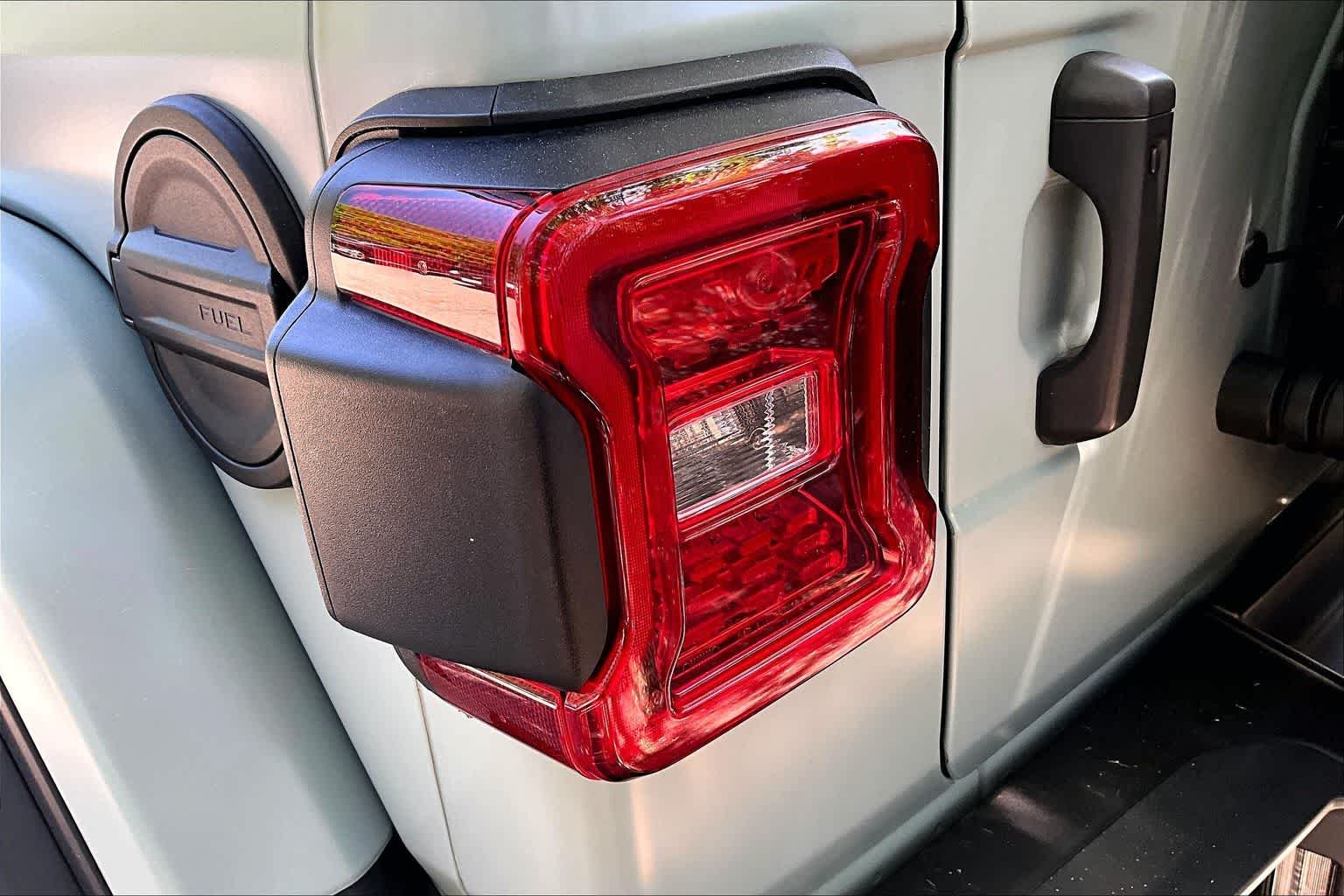2023 Jeep Wrangler 4-Door Rubicon 392 - Photo 27