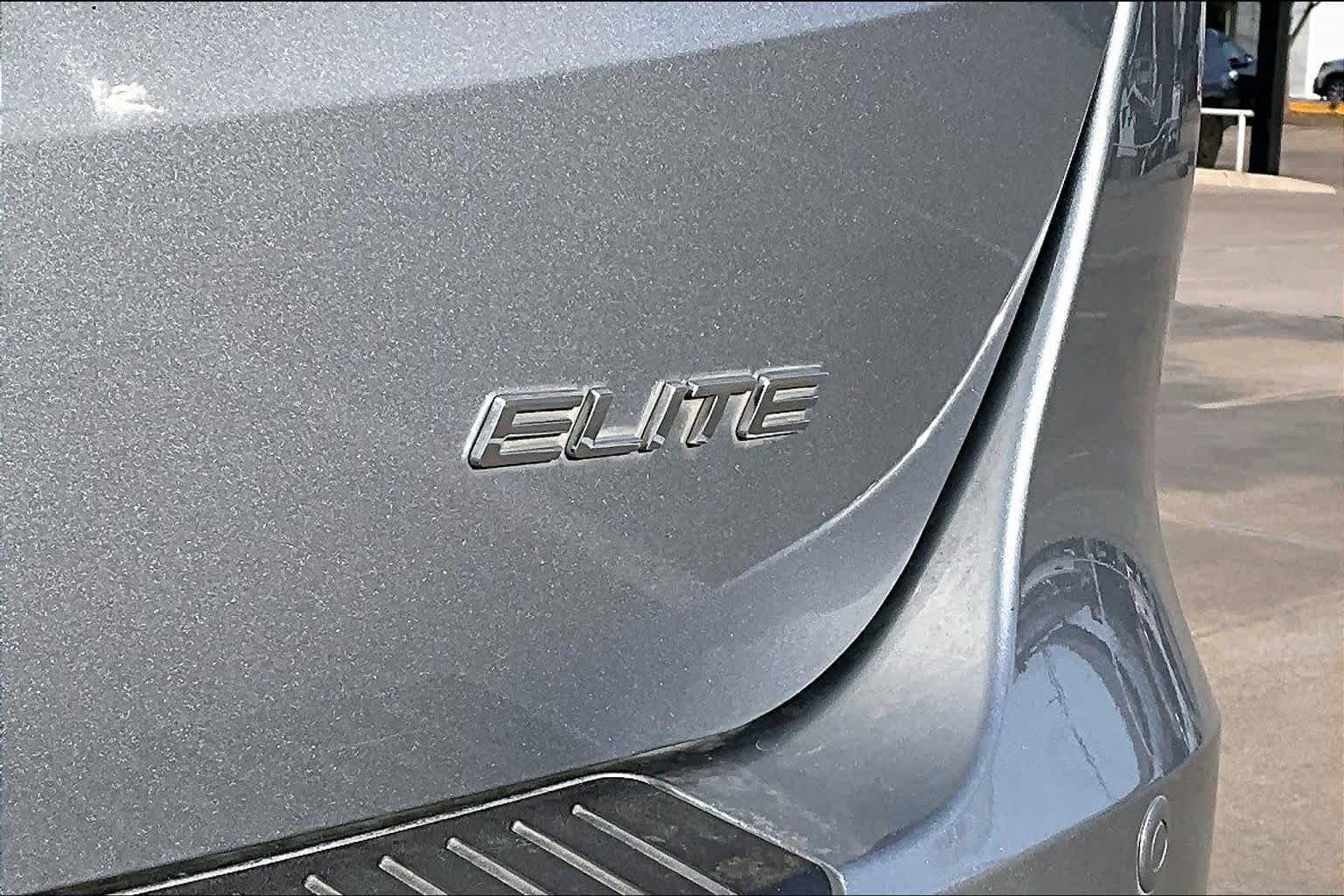 Certified Used 2024 Lunar Silver Metallic Honda Elite image 10