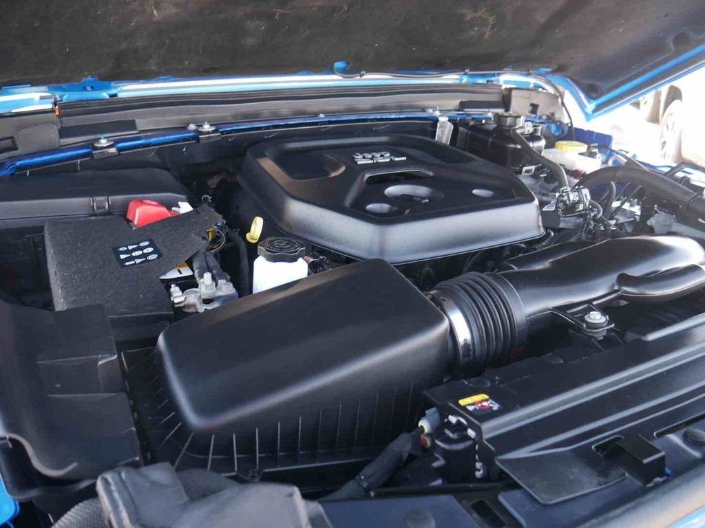 Used 2022 Blue Jeep Unlimited Sahara Altitude image 12