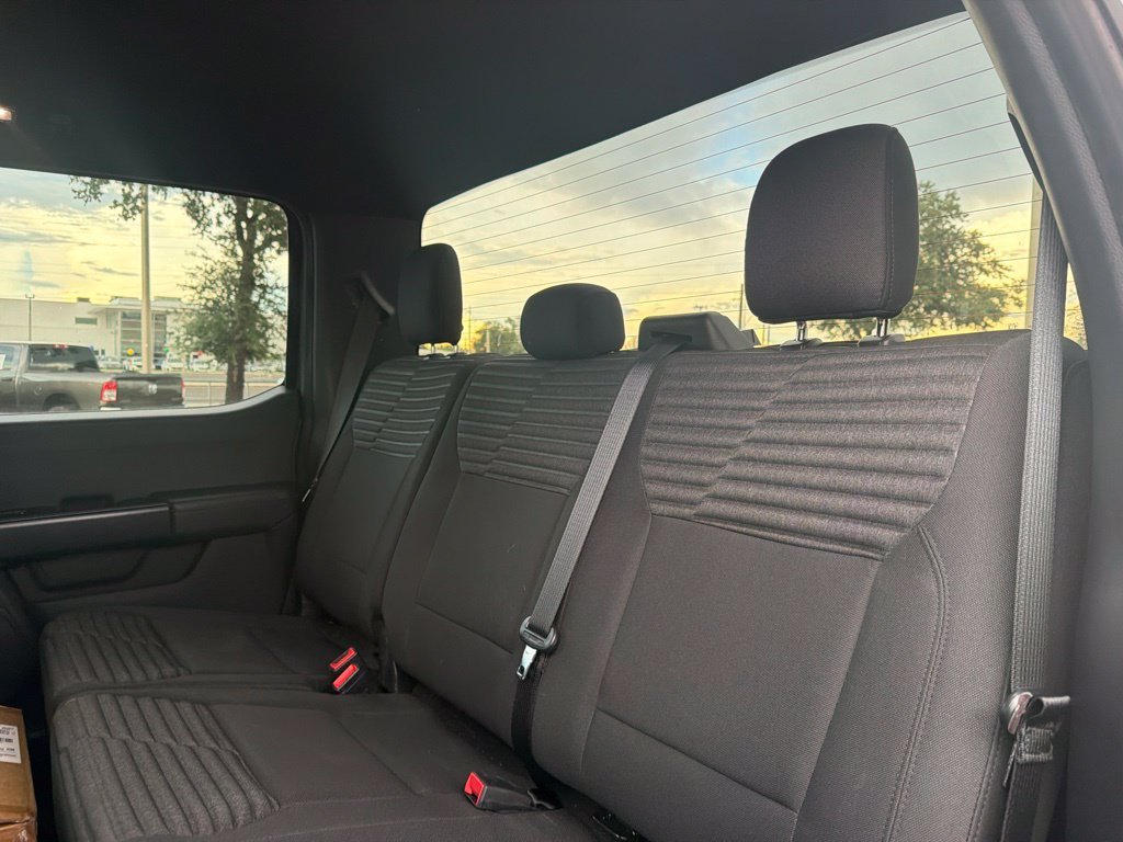Used 2022 Gray Ford XL image 15
