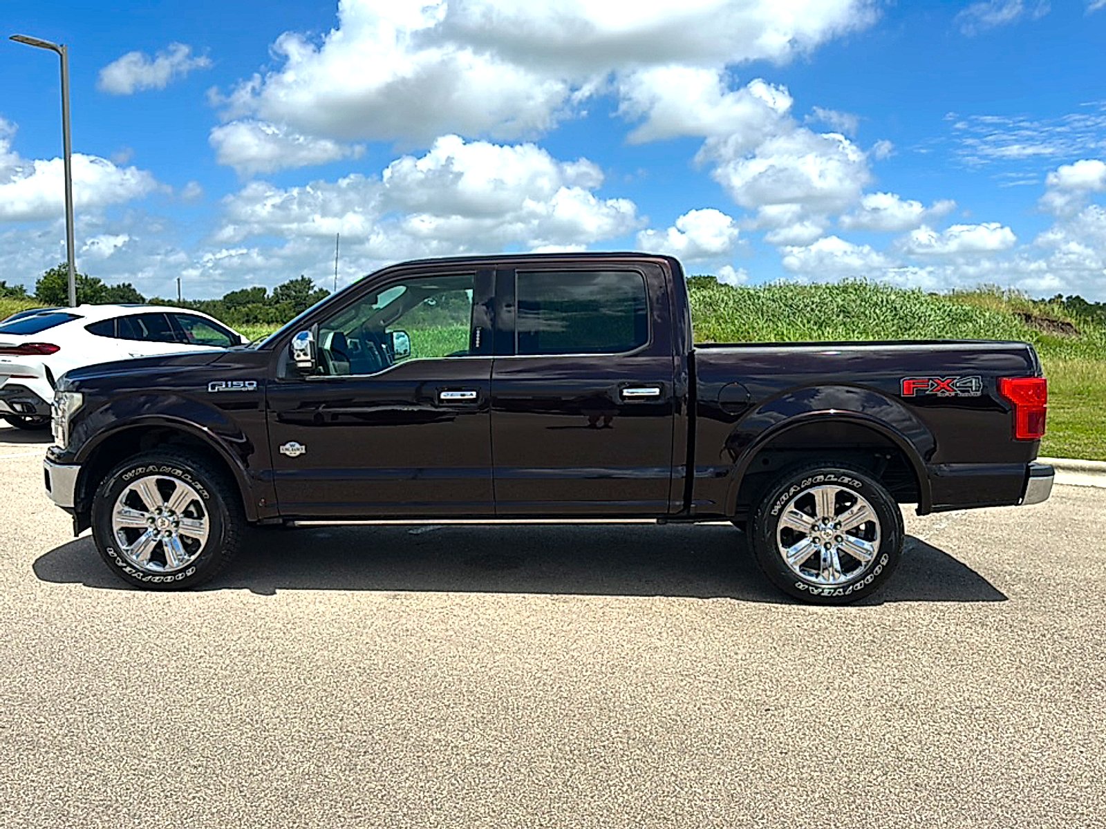 Used 2018 Guard Metallic Ford King Ranch image 5