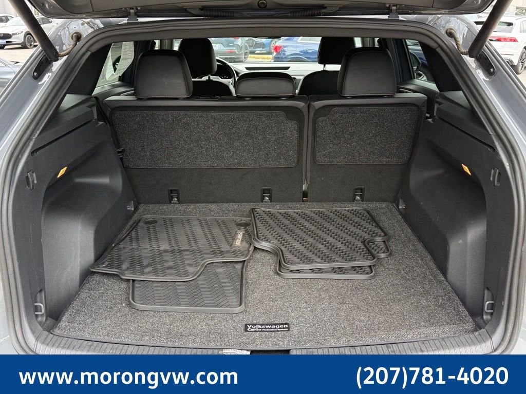 Used 2020 Gray Volkswagen 3.6L V6 SEL image 17