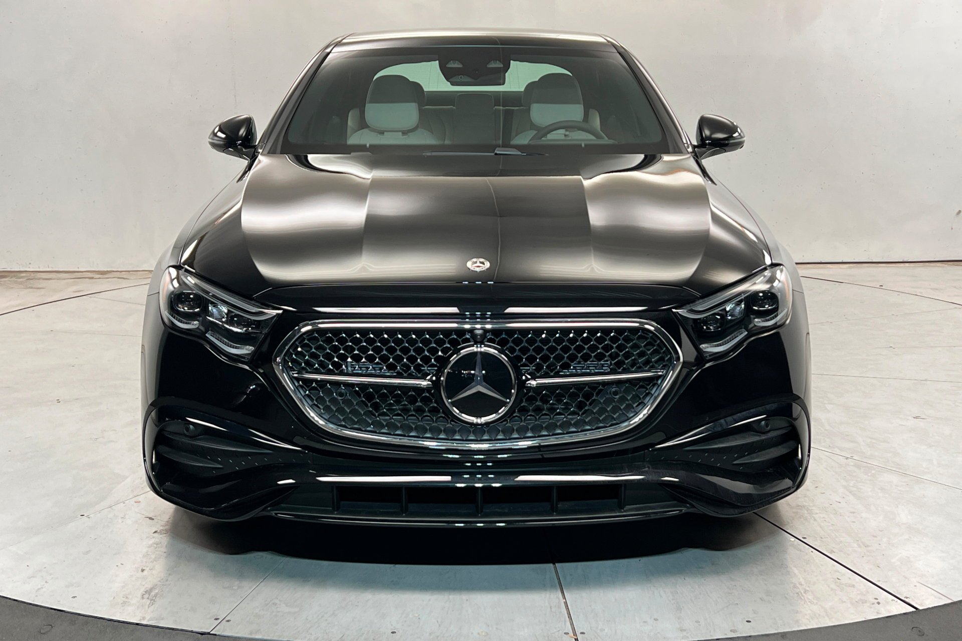 New 2026 Obsidian Black Metallic Mercedes-Benz E 450 image 9