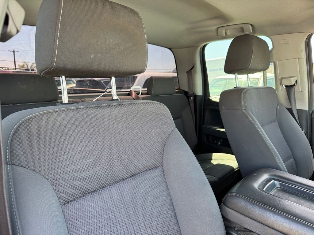 Used 2018 White Chevrolet LT image 15
