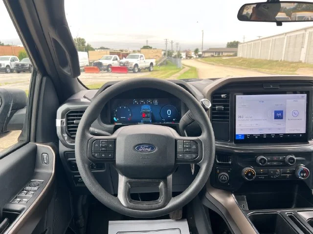 Used 2025 Gray Ford STX image 18