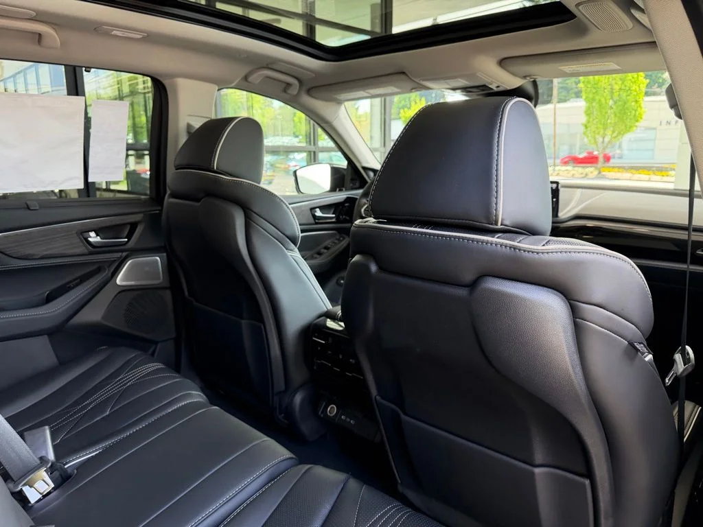 New 2026 Majestic Black Pearl Acura SH-AWD with Advance Package image 31