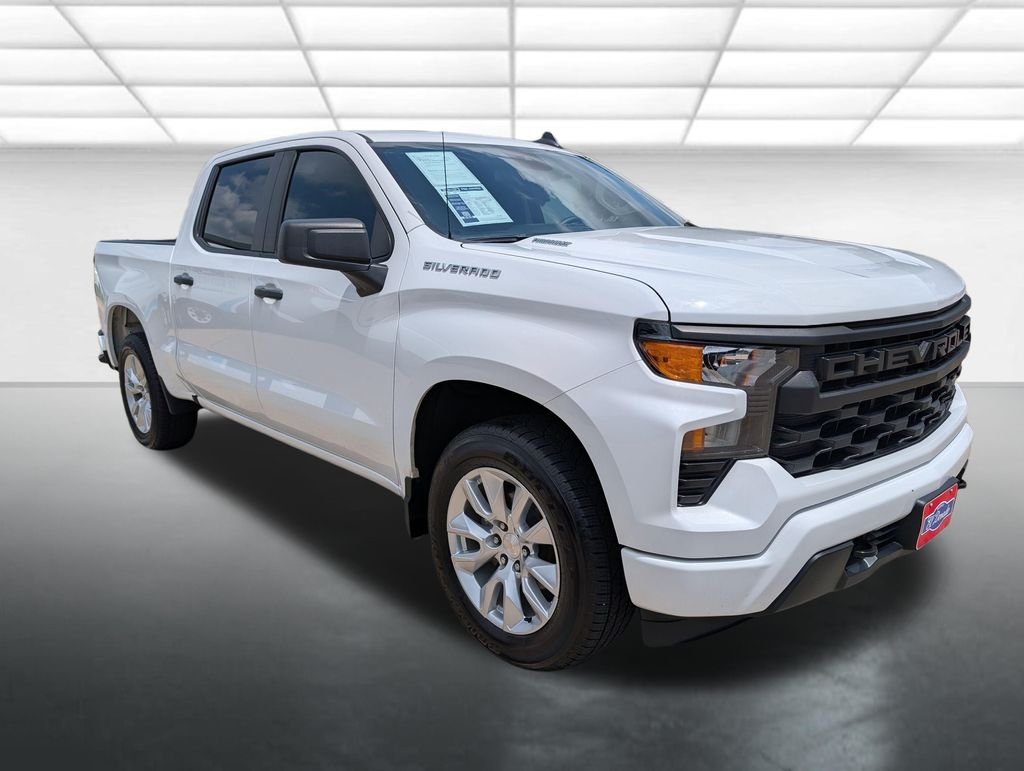 2024 Chevrolet Silverado 1500 Custom Crew Cab Short Box's photo